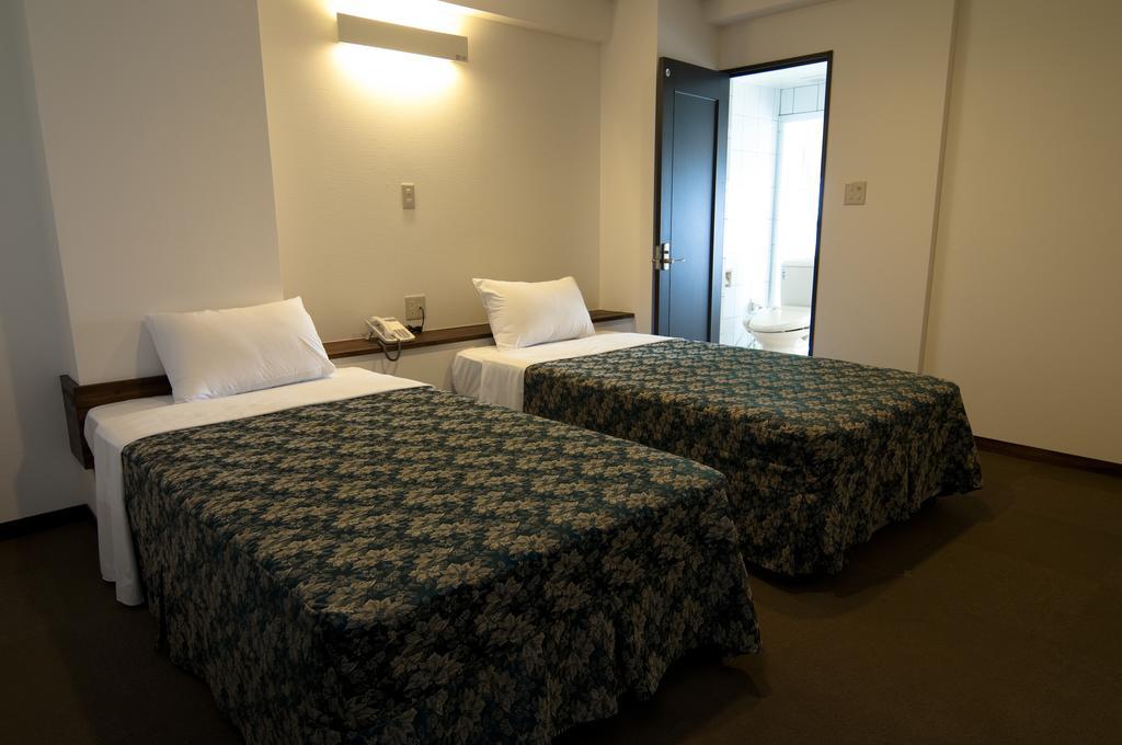 Morimar Resort Hotel Yomitan Habitación foto